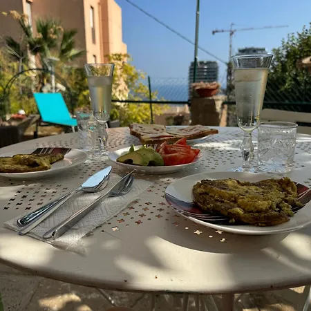 Hébergement de vacances Maison Avec Jardin, Vue Aux Portes De Monaco *